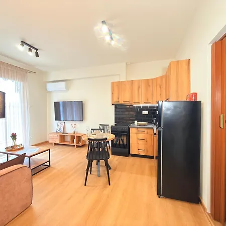 Apartament Center *